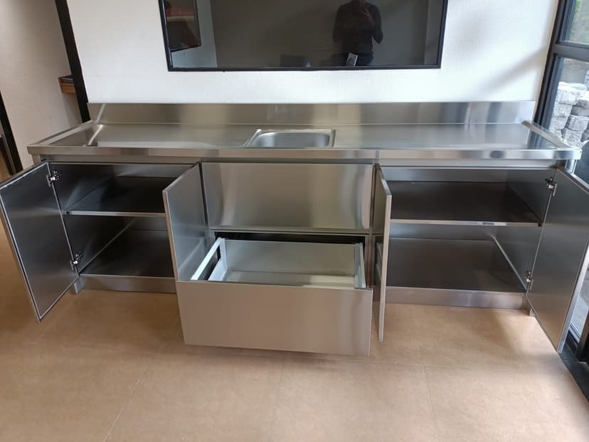 Stainless Steel Kitchens showcase 5
